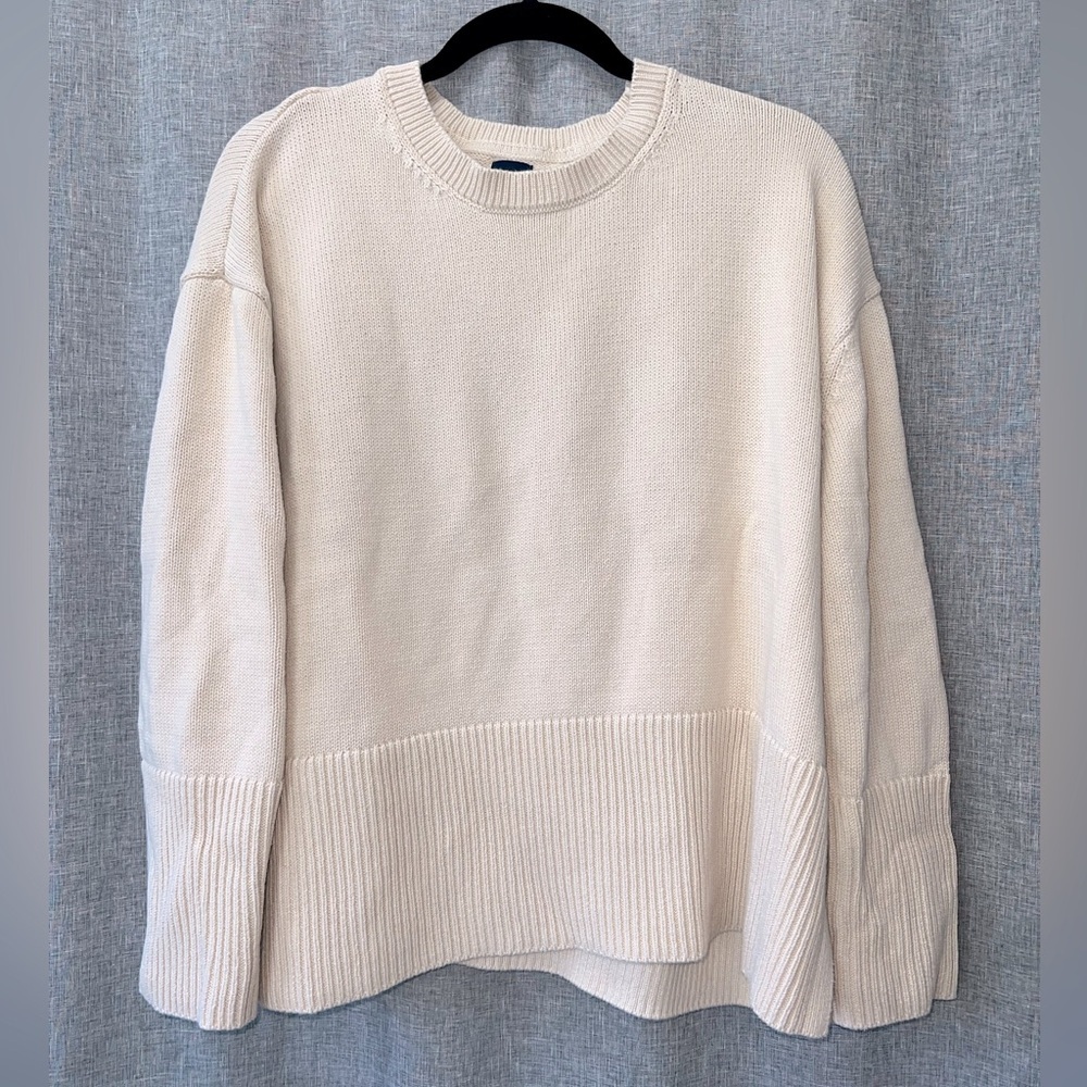 Women's Gap Sweater Large